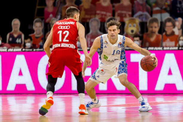 员也通过精 员也通过精